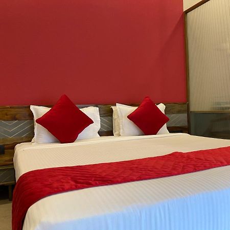 Theory9 Premium Service Apartments Khar Mumbai Ngoại thất bức ảnh