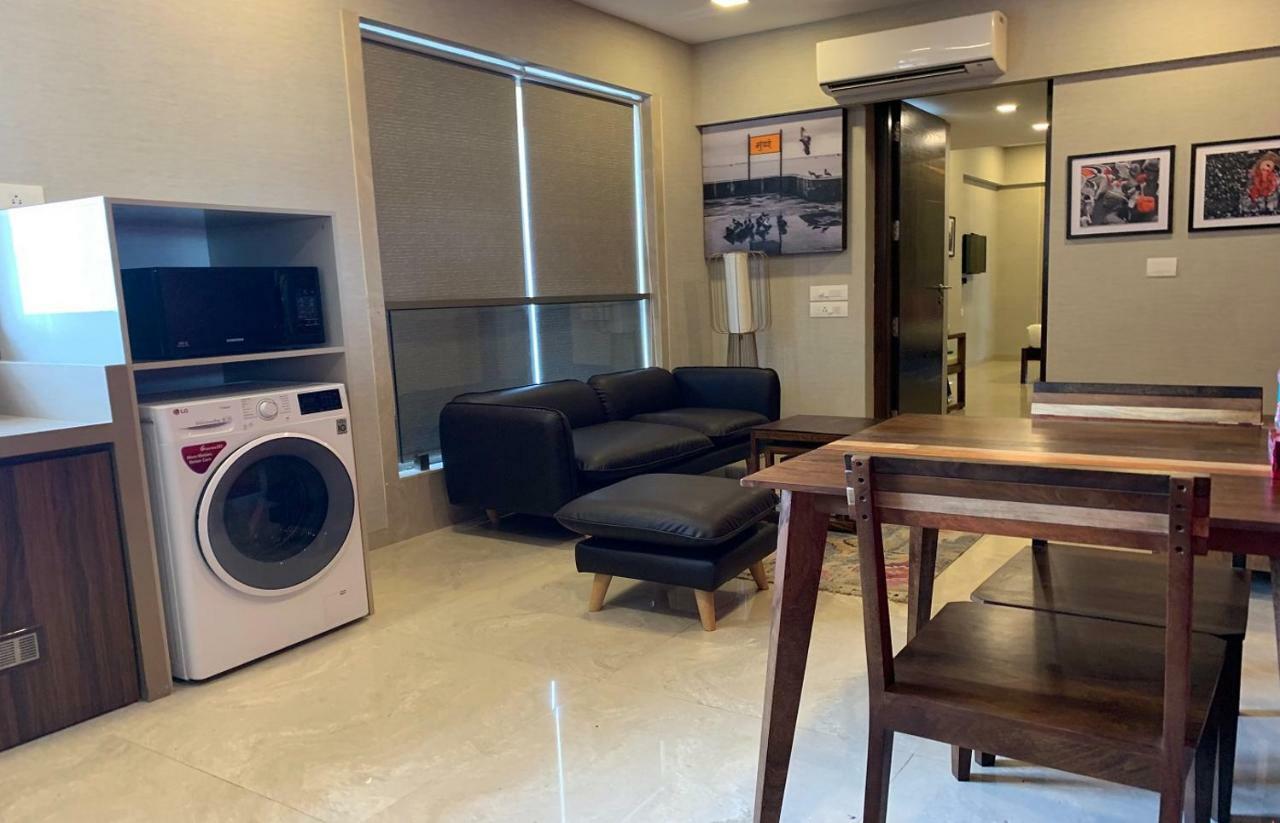 Theory9 Premium Service Apartments Khar Mumbai Ngoại thất bức ảnh